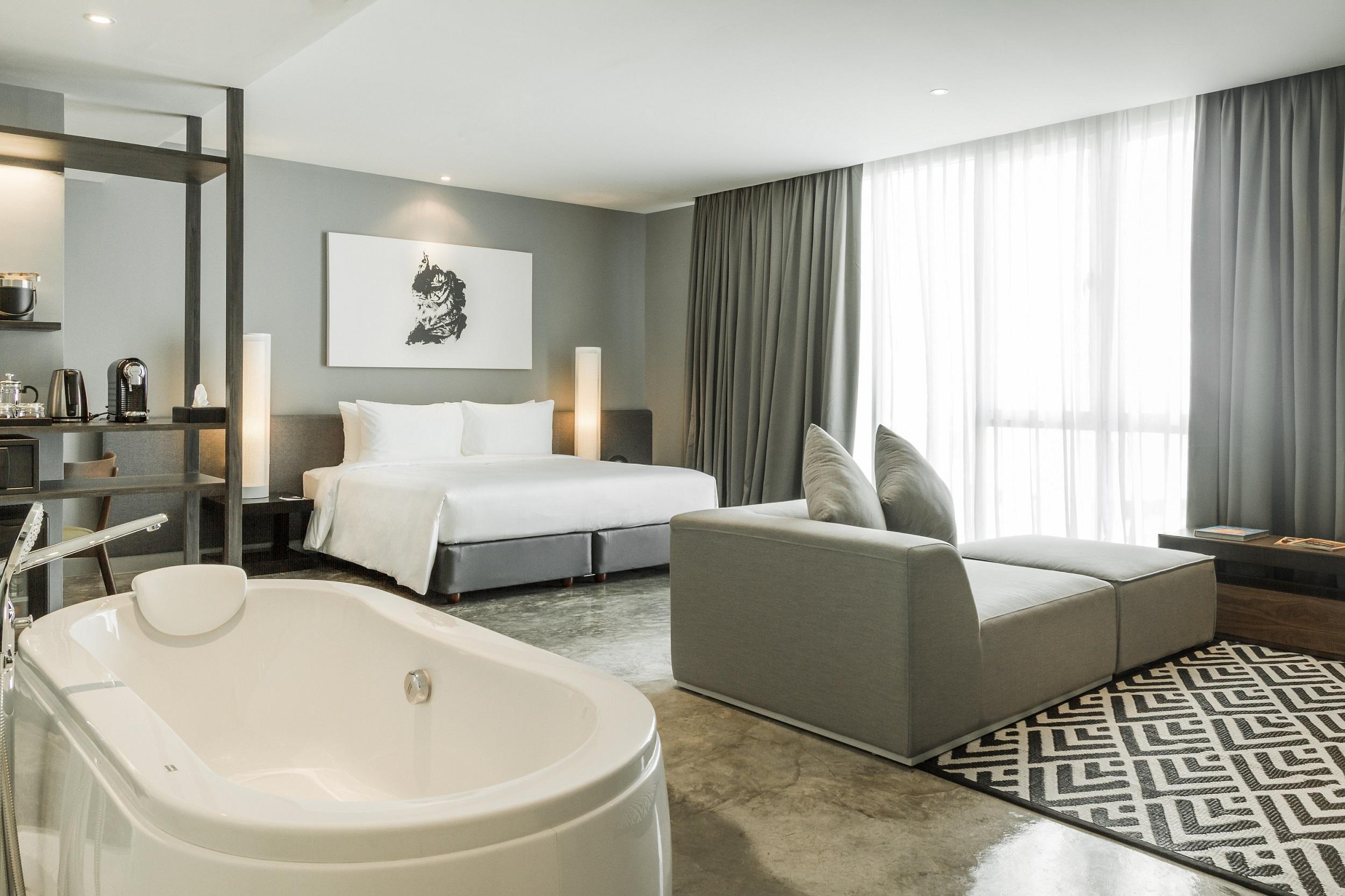 Zazz Urban Bangkok Hotel Bagian luar foto