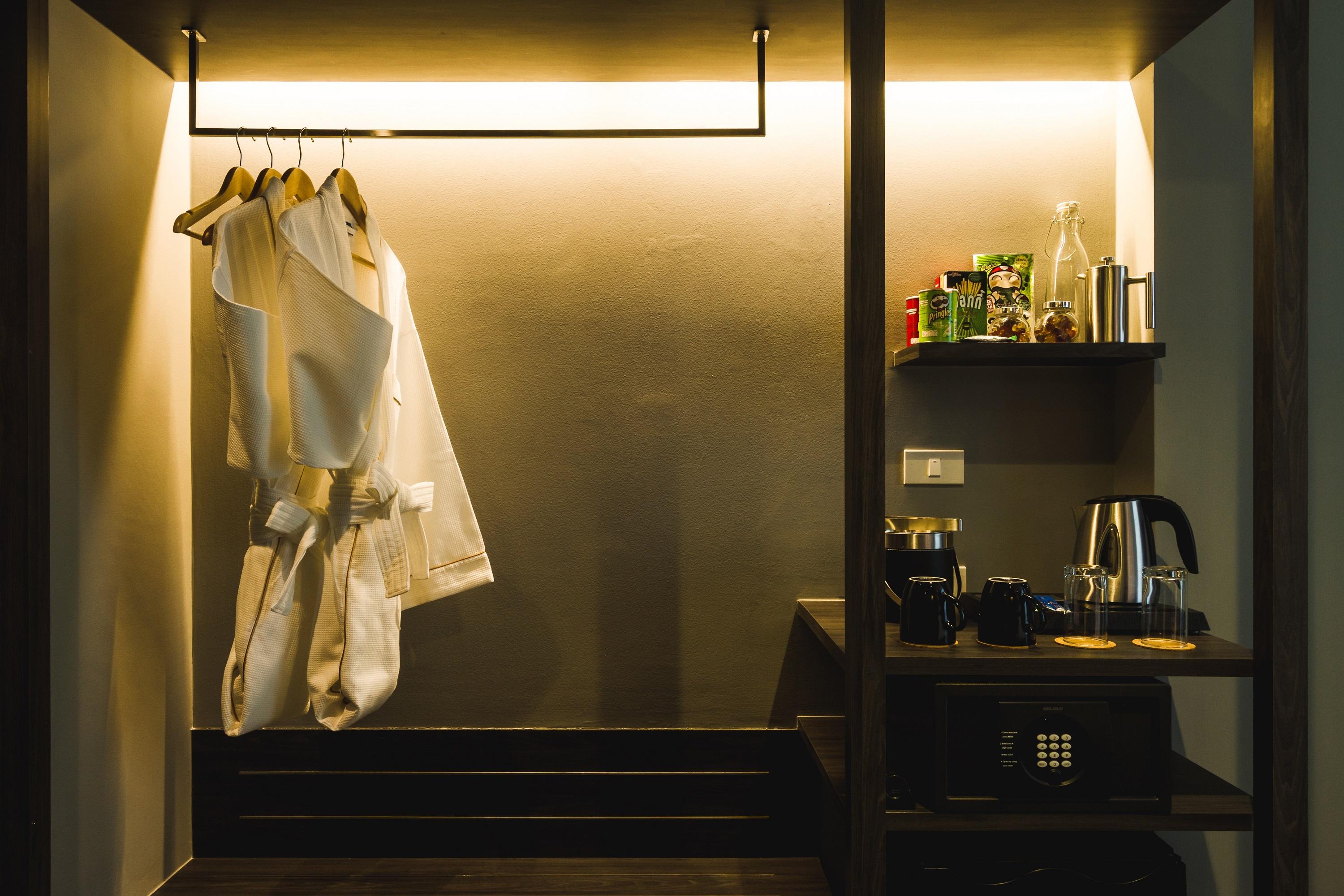 Zazz Urban Bangkok Hotel Bagian luar foto